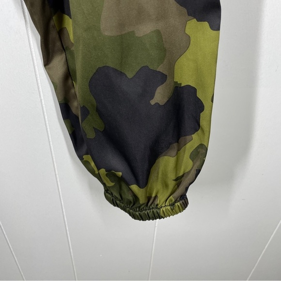 Wild Fable Green Camo Satin Jogger Pants Plus Size 14W - Picture 6 of 7